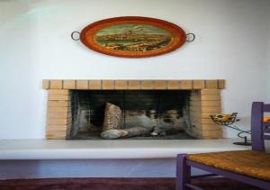 Villa Kotetsi Milos Greece