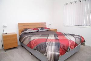 Dolphin Court 1, 1 Gowing Street