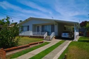 Billys on Main 44 Main Street - Crescent Head