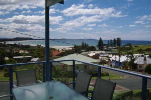 Clareview, 8 Korogora Street