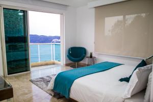 B Esmeralda Pichilingue PentHouse