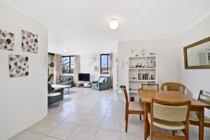 Sundial 503 8-10 Hollingworth Street