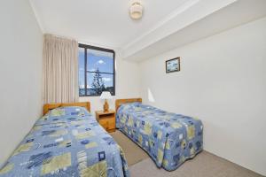 Sundial 602 8-10 Hollingworth Street