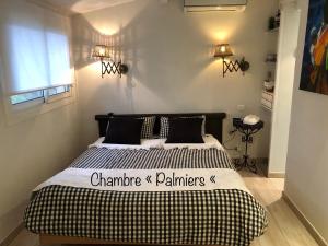 Maisons d'hotes Les Grimaldines - Maison d'Hotes : photos des chambres