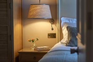 Double Room - Mobility Access with Roll-in Shower room in Principal York