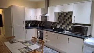 13 Princess Royal Terrace - Hutton Bushel