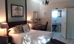 Farmhouse Lodge