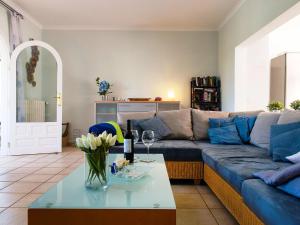 Holiday Home Ui-tje by Interhome