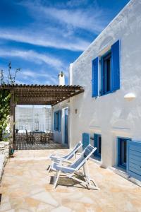 Ilianthos Traditional Villa Paros Greece