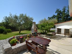 Apartment Dada-2 by Interhome 