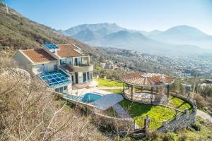 4 gwiazdkowy domek Villa Sunny Hill Bar Czarnog&oacute;ra