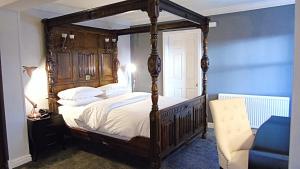 King Size Room room in The Lion Hotel