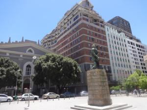 Trendy, Modern City Centre Apartment