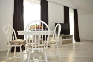 Royal Olive Residence