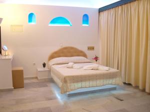 Drossos Hotel Santorini Greece