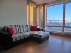 2 bedroom Imperial apartment with panoramic sea views, Sveti Vlas