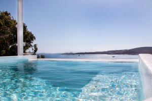 Krios Luxury Suites Paros Greece