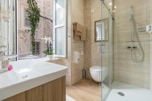 Apartments & Rooms Perla