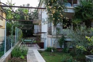 Apartment Dani - 3hvězdičkové hotely ve městě Malinska