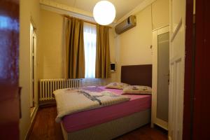 Standard Double Room room in Erenler Hotel & Hostel