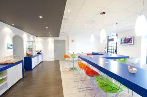 Hotels ibis Styles Vannes Gare Centre : photos des chambres