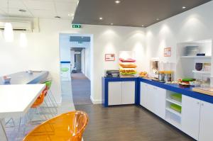 Hotels ibis Styles Vannes Gare Centre : photos des chambres