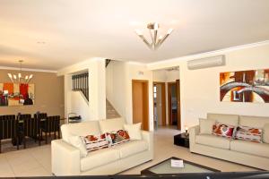 Villa Amendoeira 4 - Clever Details