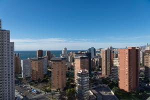 Apartamento con vistas al mar y piscina en La Niña