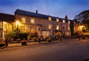 hotelImage
