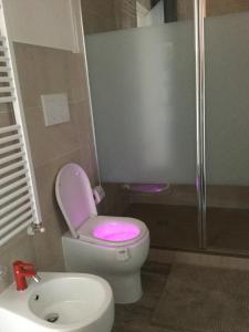 Apartamento con balcón