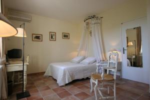 Hotels Mas des Carassins : photos des chambres