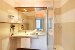 Appart'hotels Suite Home Apt Luberon : Suite Supérieure 