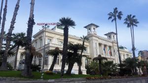 Ampia Camera Matrimoniale/Doppia con Letti Singoli