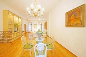 DolceVita Apartments N 287