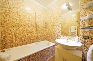 DolceVita Apartments N 315