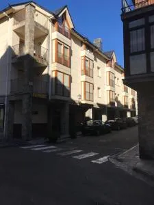 Biescas Centro! Garaje y wifi!! - 毕斯卡斯