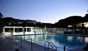 Apartament La Serra Holiday Village & Beach Resort Baia Domizia Włochy