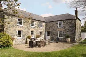 Bonython Farmhouse - Mullion