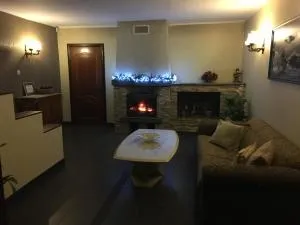 李家公寓酒店 - Muraste