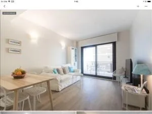 Sol y playa en San Juan Alicante - Benimagrell