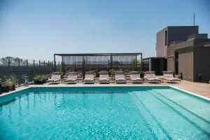 KOS Pilar Hotel - 托尔图吉塔斯