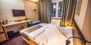 Standard Double Room room in Riverside