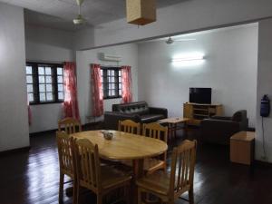Lumut Titi Panjang Apartment