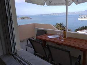 Villa Dina Apartments Chania Greece