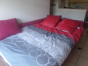 2 pieces a la teste de buch