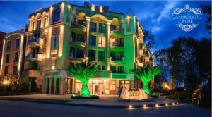 Aphrodite Rose Apartment
