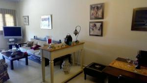 'ON THE BEACH' AMAZING HOME Aegina Greece