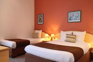 Hotels Logis-Hotel des Oliviers : photos des chambres