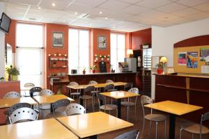 Hotels Logis-Hotel des Oliviers : photos des chambres