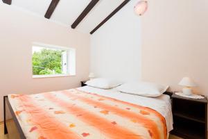 Family friendly house with a swimming pool Cove Stratincica, Korcula - 14472